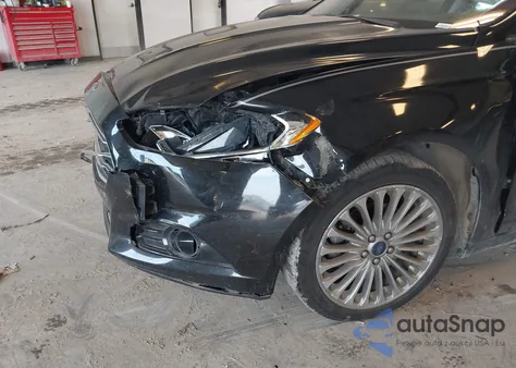 2016 Ford Fusion Titanium из США, поврежденный, VIN 3FA6P0D91GR300970